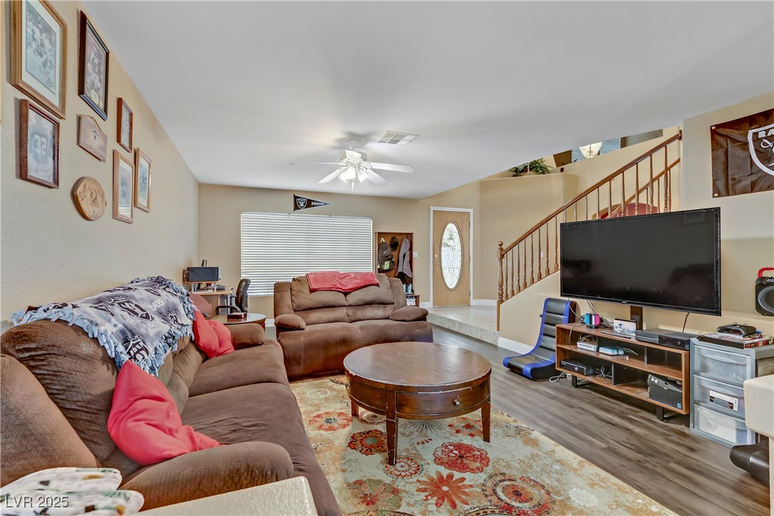 1730 Juniper Twig Avenue Property Photo 9