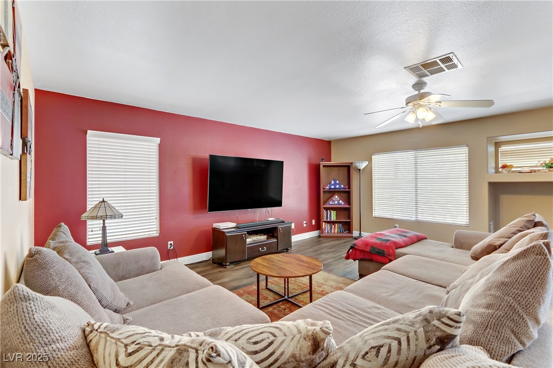 1730 Juniper Twig Avenue Property Photo 18