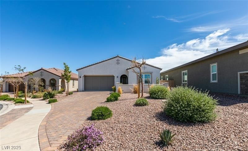 792 Drammatico Place Property Photo 1