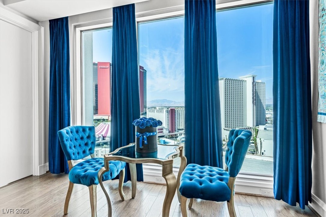 2700 Las Vegas Boulevard 1401 Property Photo 4