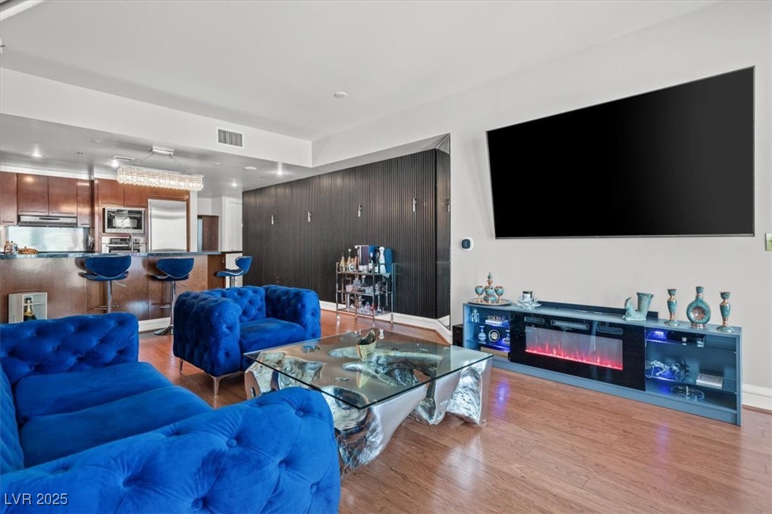2700 Las Vegas Boulevard 1401 Property Photo 7