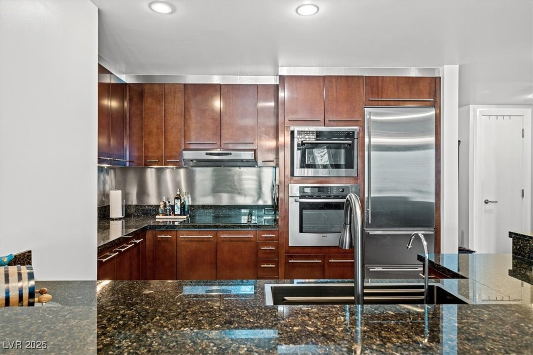 2700 Las Vegas Boulevard 1401 Property Photo 11