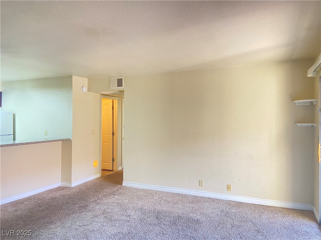 4370 Sandy River Drive 24 Property Photo 5