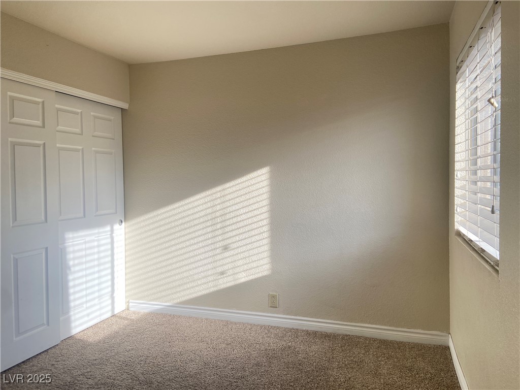 4370 Sandy River Drive 24 Property Photo 11