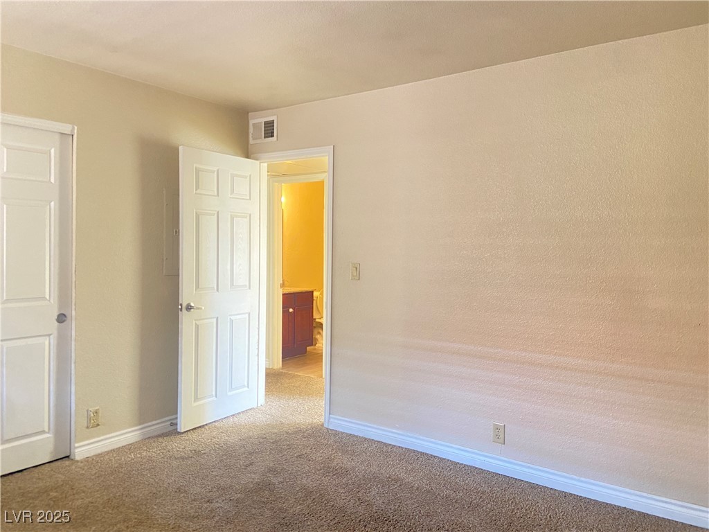 4370 Sandy River Drive 24 Property Photo 14