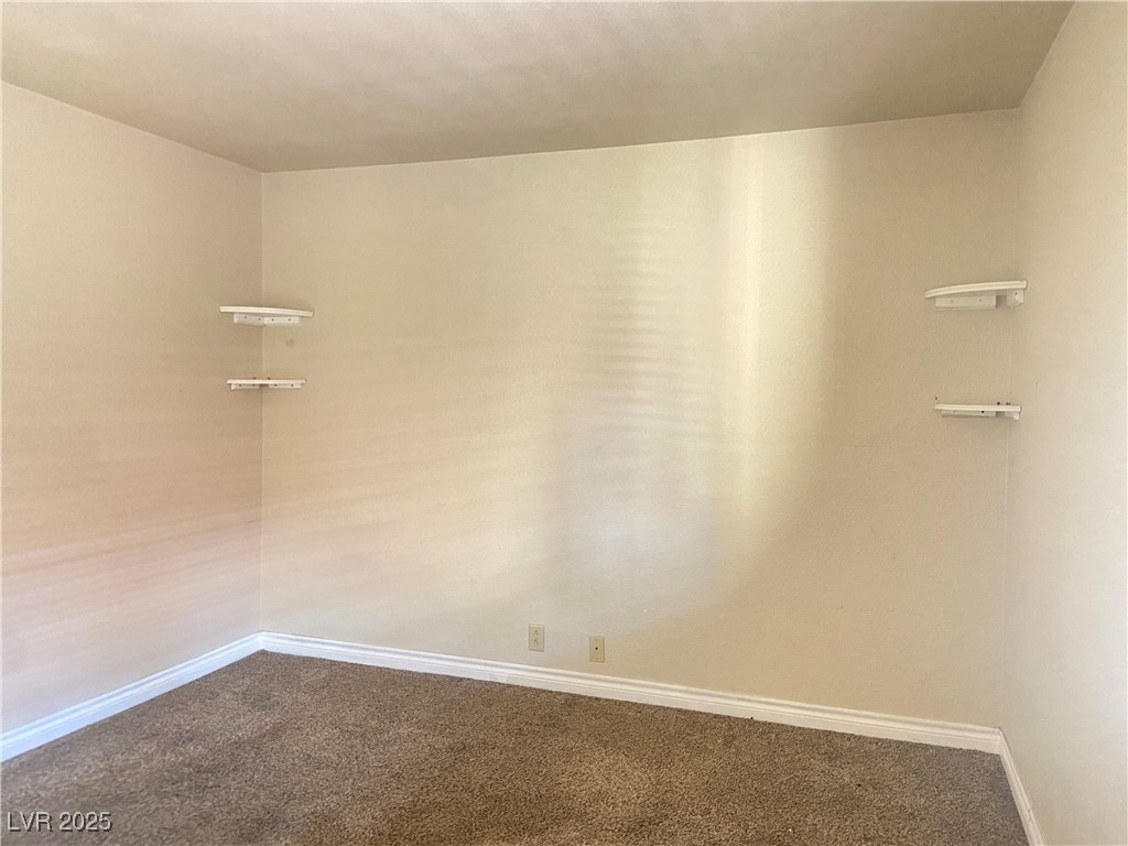 4370 Sandy River Drive 24 Property Photo 15