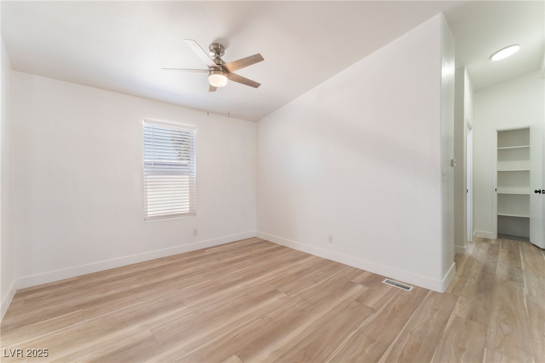 2666650 Property Photo 12