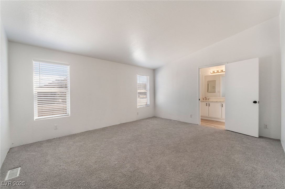 2666650 Property Photo 21