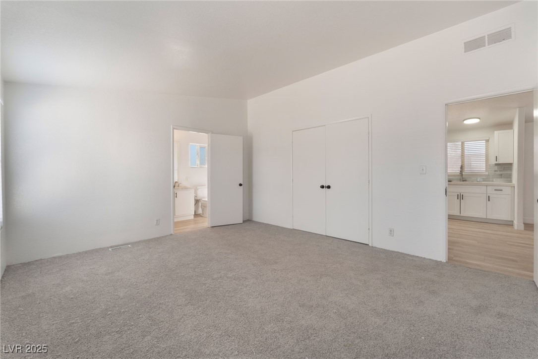 2666650 Property Photo 22