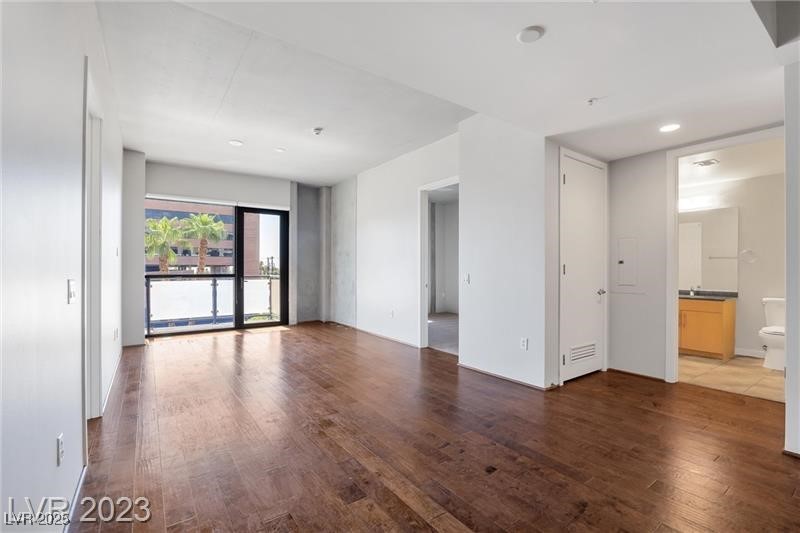 353 East Bonneville Avenue 375 Property Photo 2
