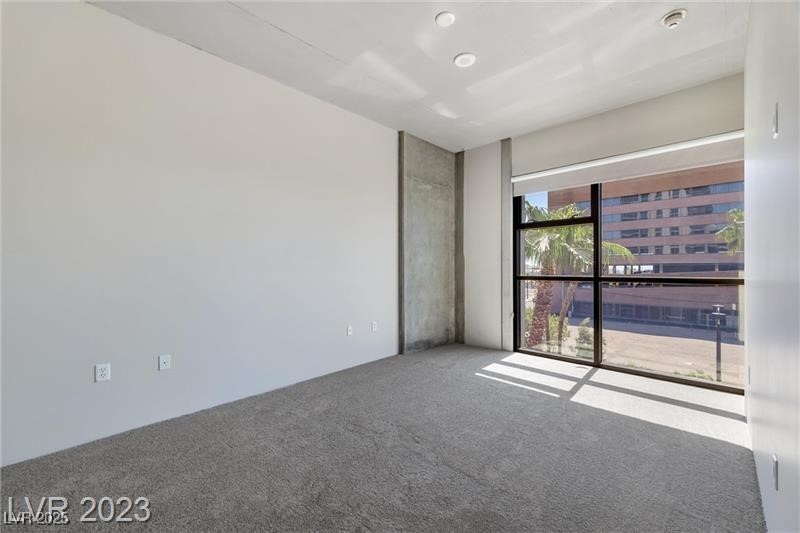 353 East Bonneville Avenue 375 Property Photo 11
