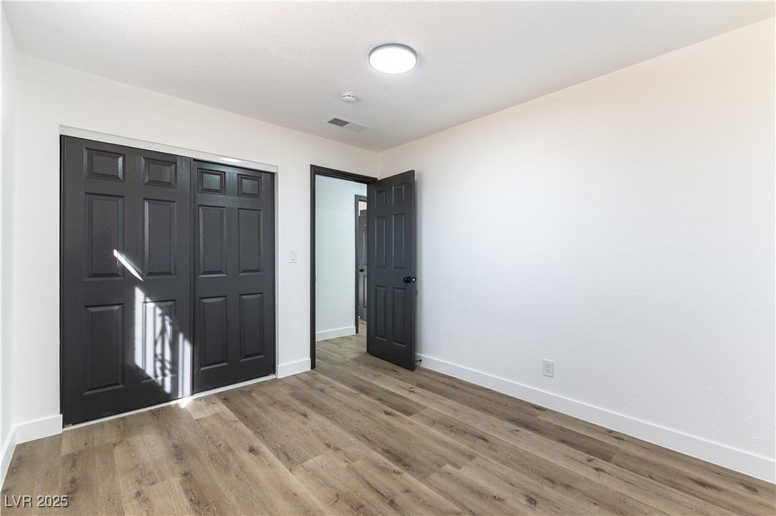887 West Carey Avenue Property Photo 18