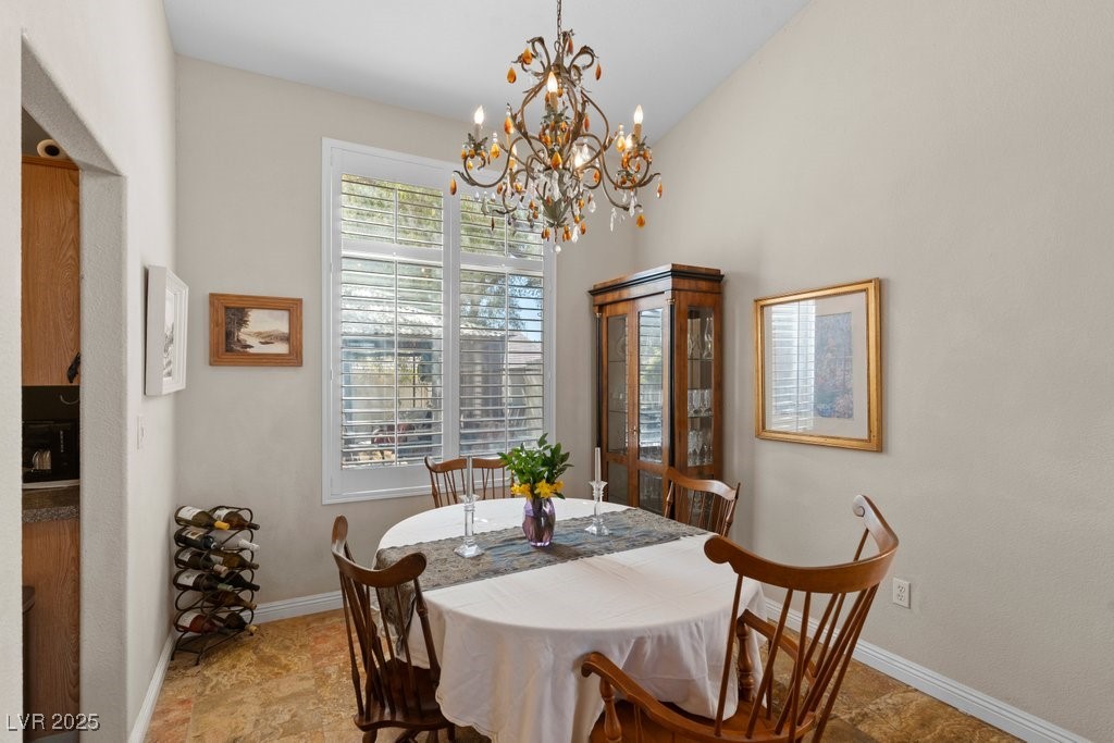 8125 Boxberry Avenue Property Photo 6