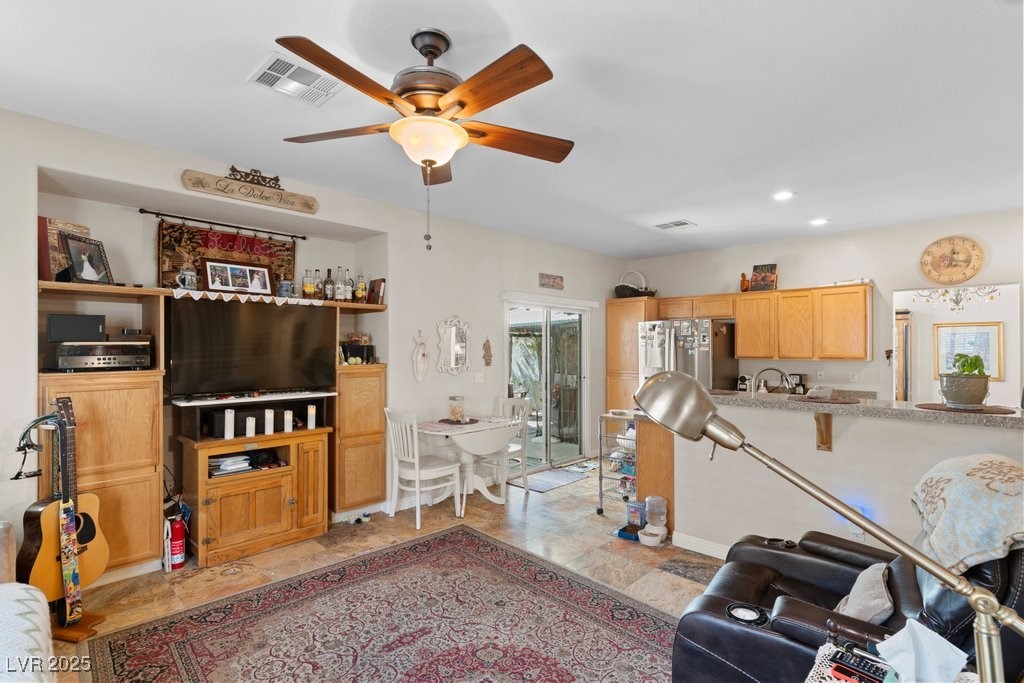 8125 Boxberry Avenue Property Photo 12