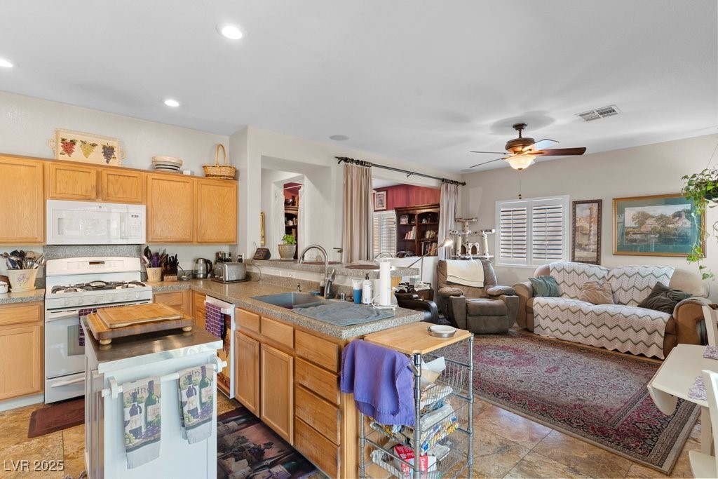 8125 Boxberry Avenue Property Photo 15