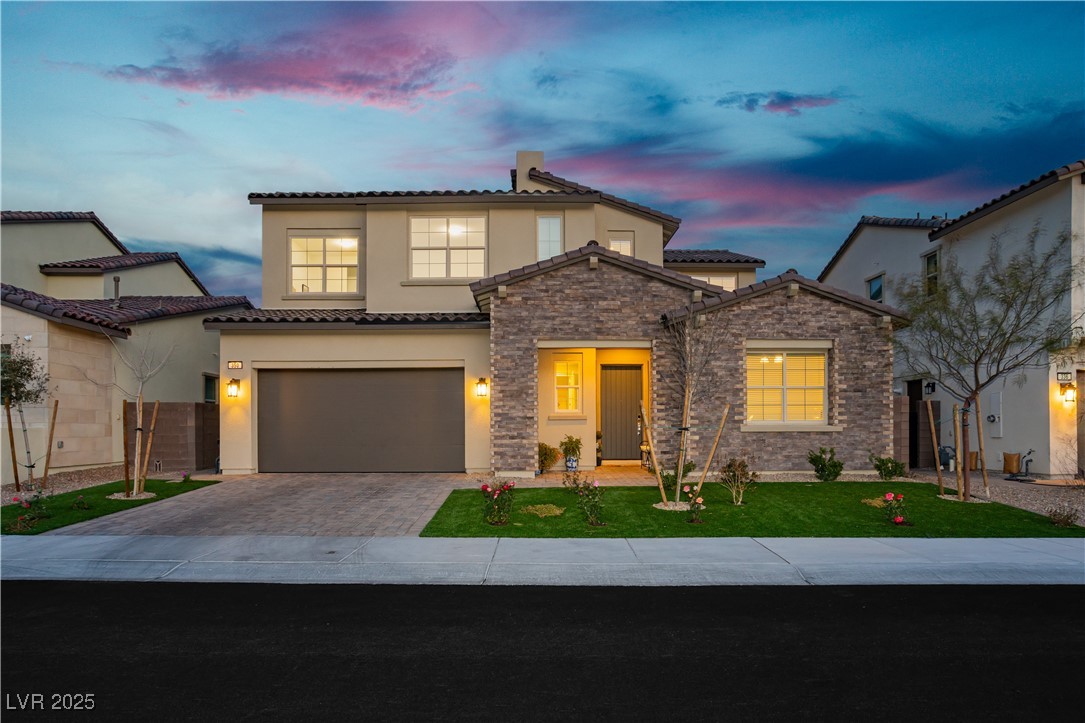 350 Gandara Street Property Photo