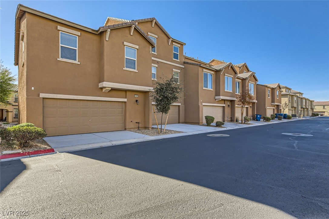5179 Silica Chalk Avenue Property Photo
