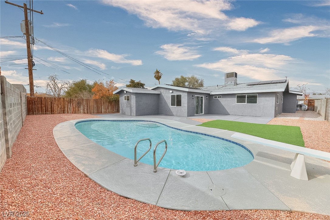 Las Verdes Heights Real Estate Listings Main Image