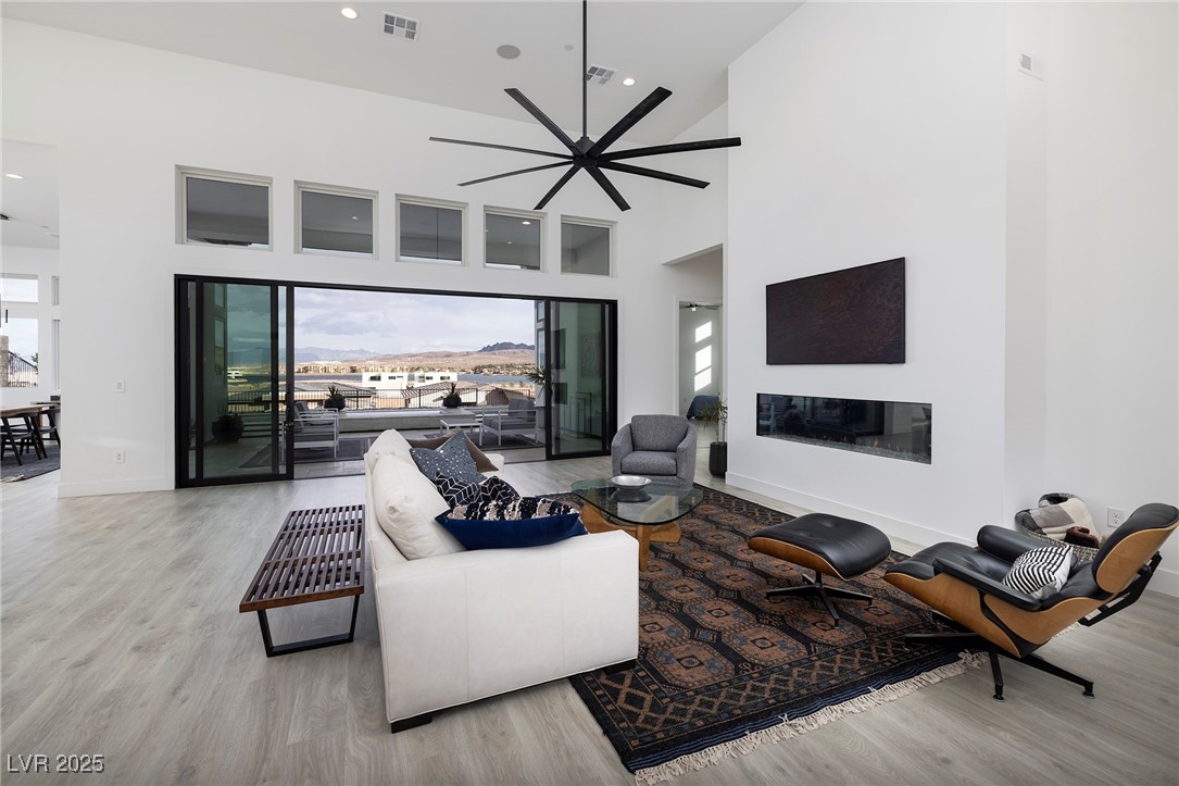 148 Tre Pietre Street Property Photo 8