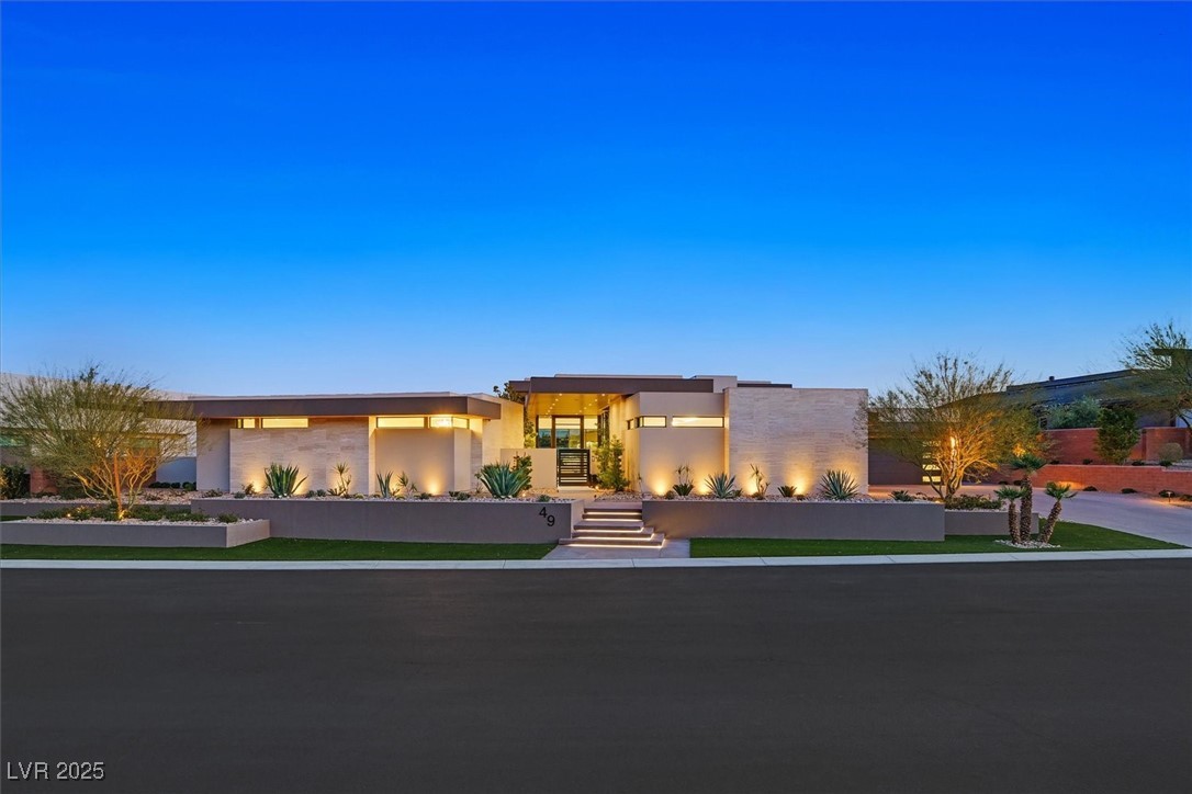 49 Crested Cloud Way Property Photo