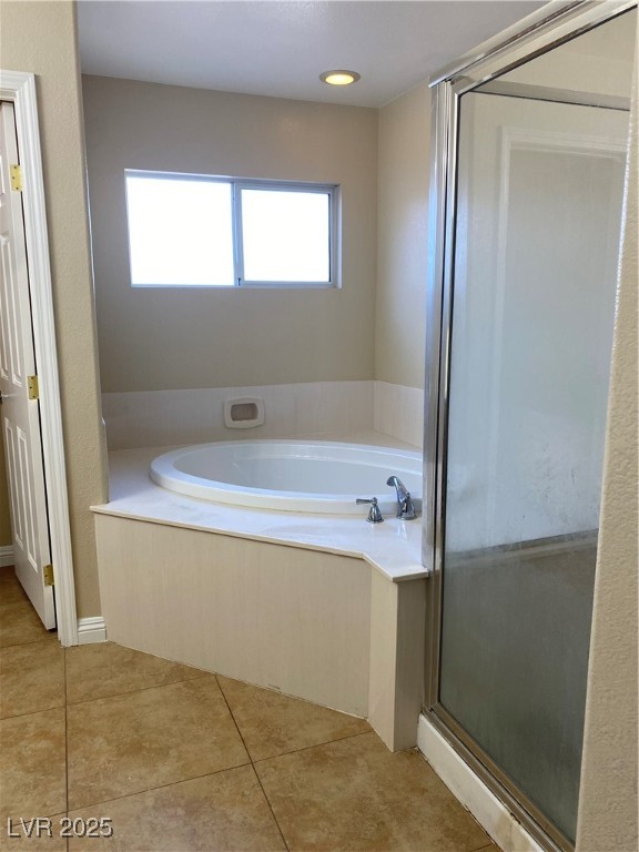 7439 South Pioneer Way Property Photo 8