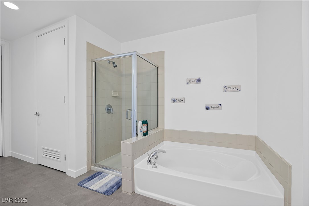 353 East Bonneville Avenue 505 Property Photo 14