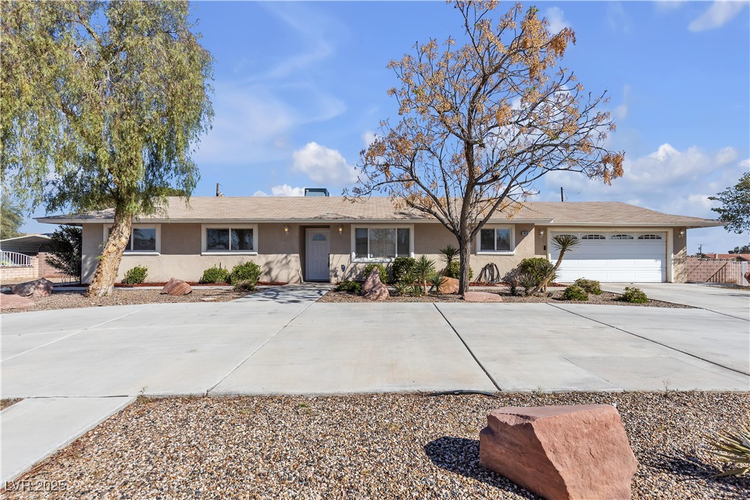 4626 West Warm Springs Road Property Photo 1