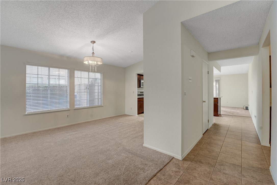 3667 Edinburgh Drive Property Photo 2