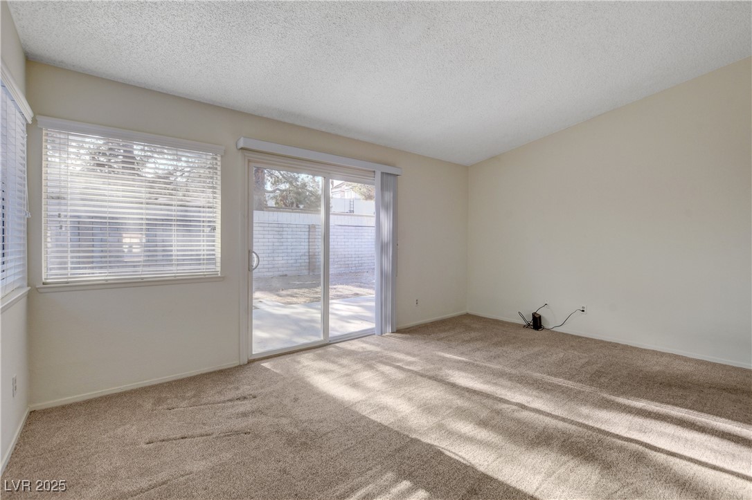3667 Edinburgh Drive Property Photo 20