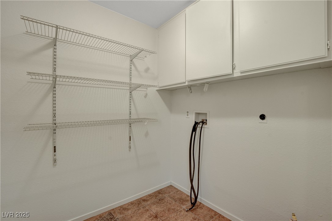 3667 Edinburgh Drive Property Photo 36