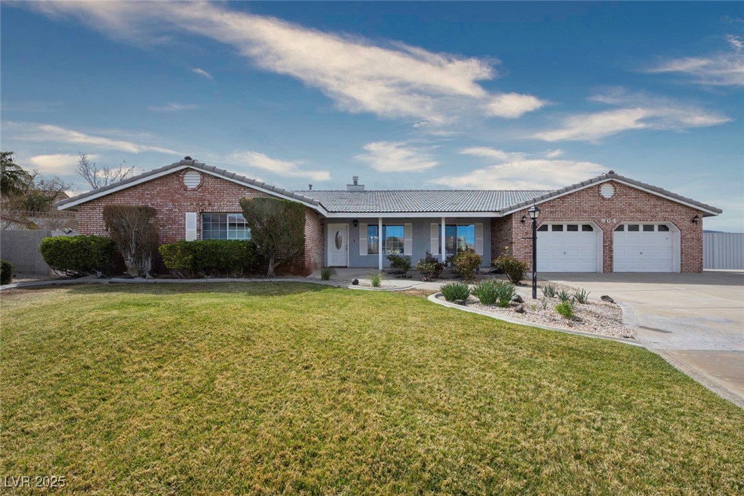904 Hibiscus Court Property Photo