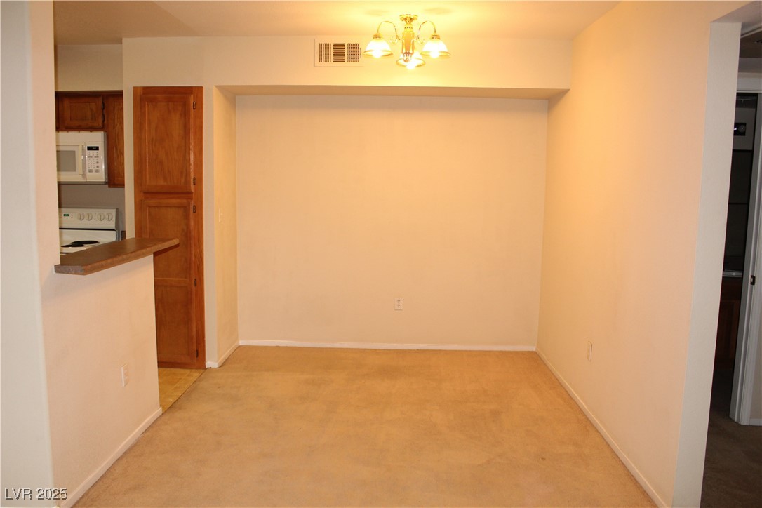 9620 West Russell Road 2108 Property Photo 6
