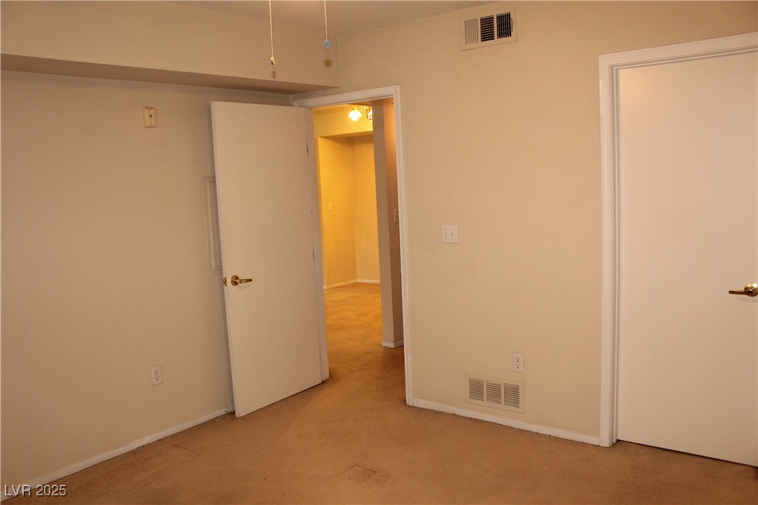 9620 West Russell Road 2108 Property Photo 13