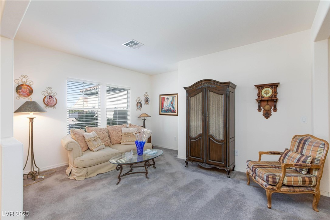 2341 Rosendale Village Avenue Property Photo 10