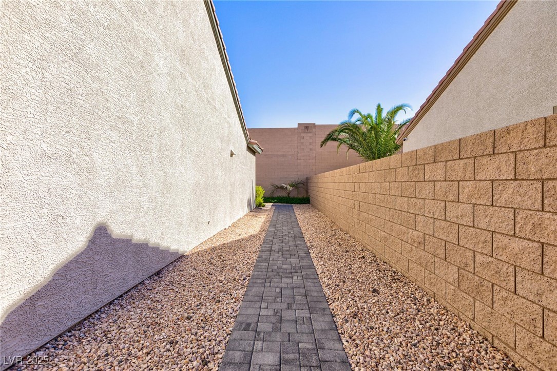 2341 Rosendale Village Avenue Property Photo 44