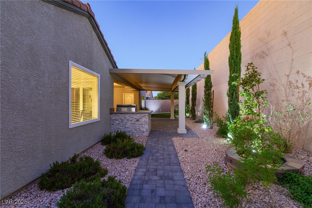 2341 Rosendale Village Avenue Property Photo 45