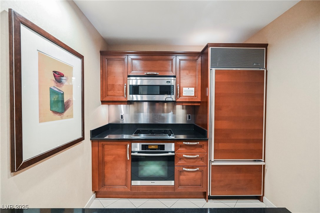 145 Harmon Avenue 1021 Property Photo 5