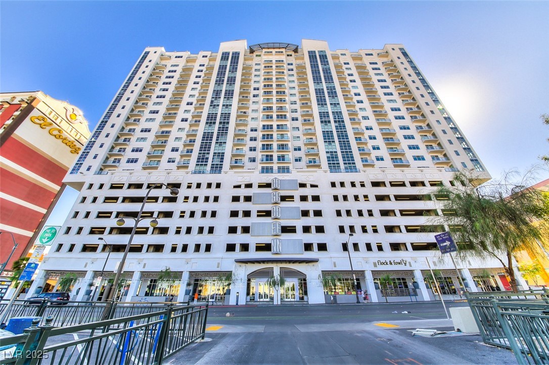 150 Las Vegas Boulevard 802 Property Photo