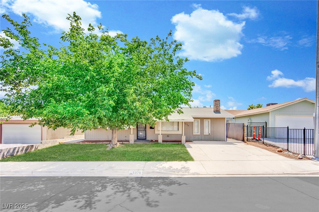 5376 Hillsboro Lane Property Photo