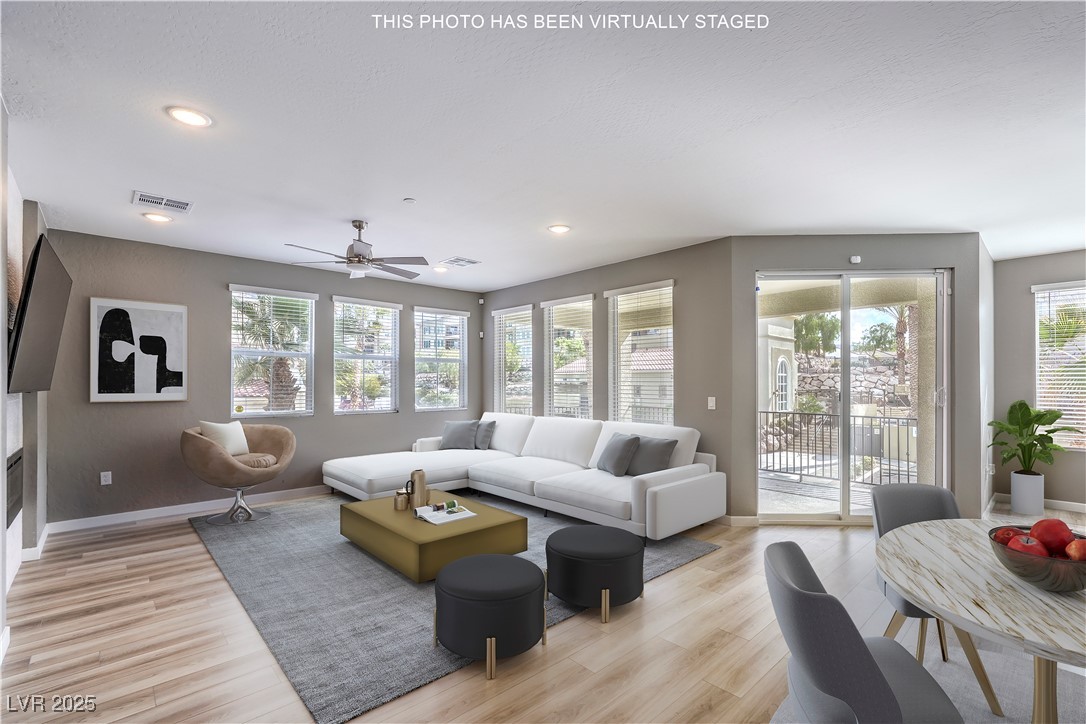 2555 Hampton Road 4204 Property Photo 1