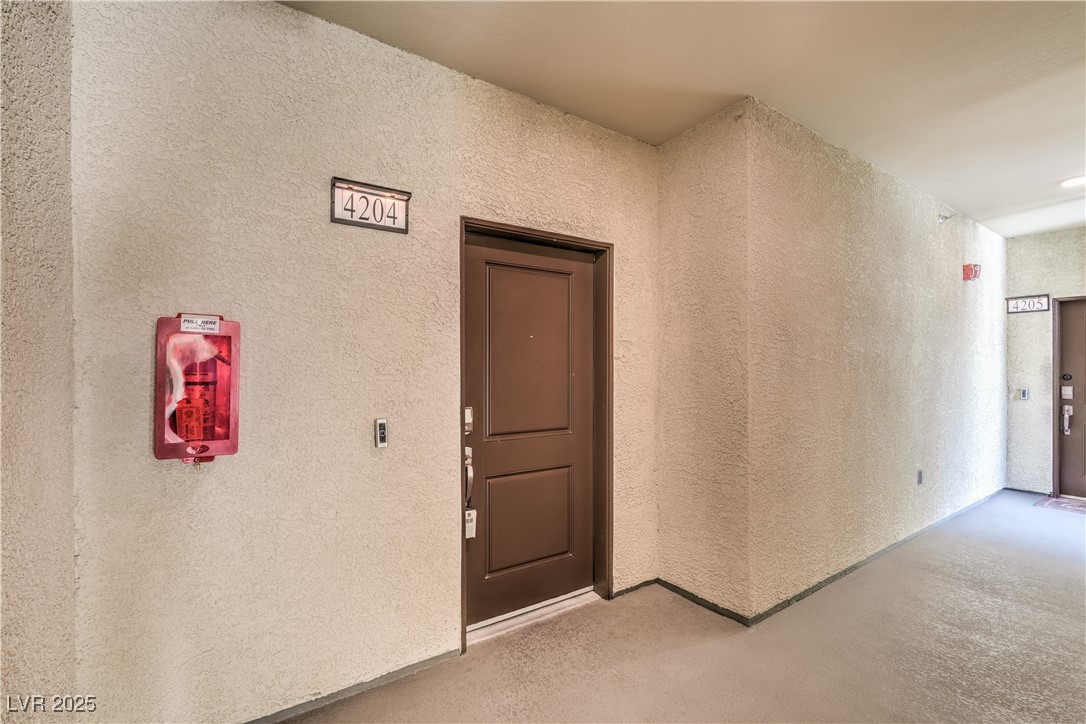 2555 Hampton Road 4204 Property Photo 13