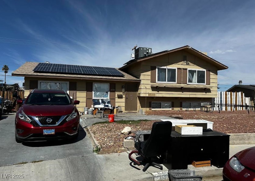 6404 Penrose Lane Property Photo