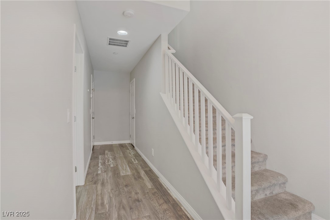 1329 Jewelstone Circle Property Photo 6