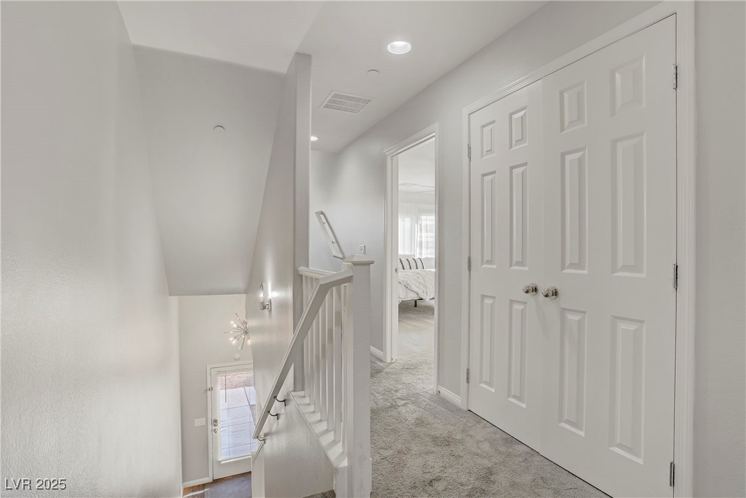 1329 Jewelstone Circle Property Photo 12