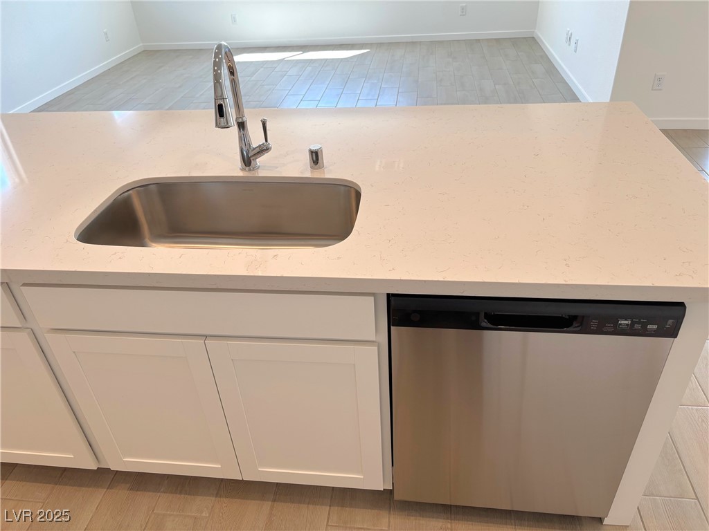 5745 East Badlands Lane Property Photo 11