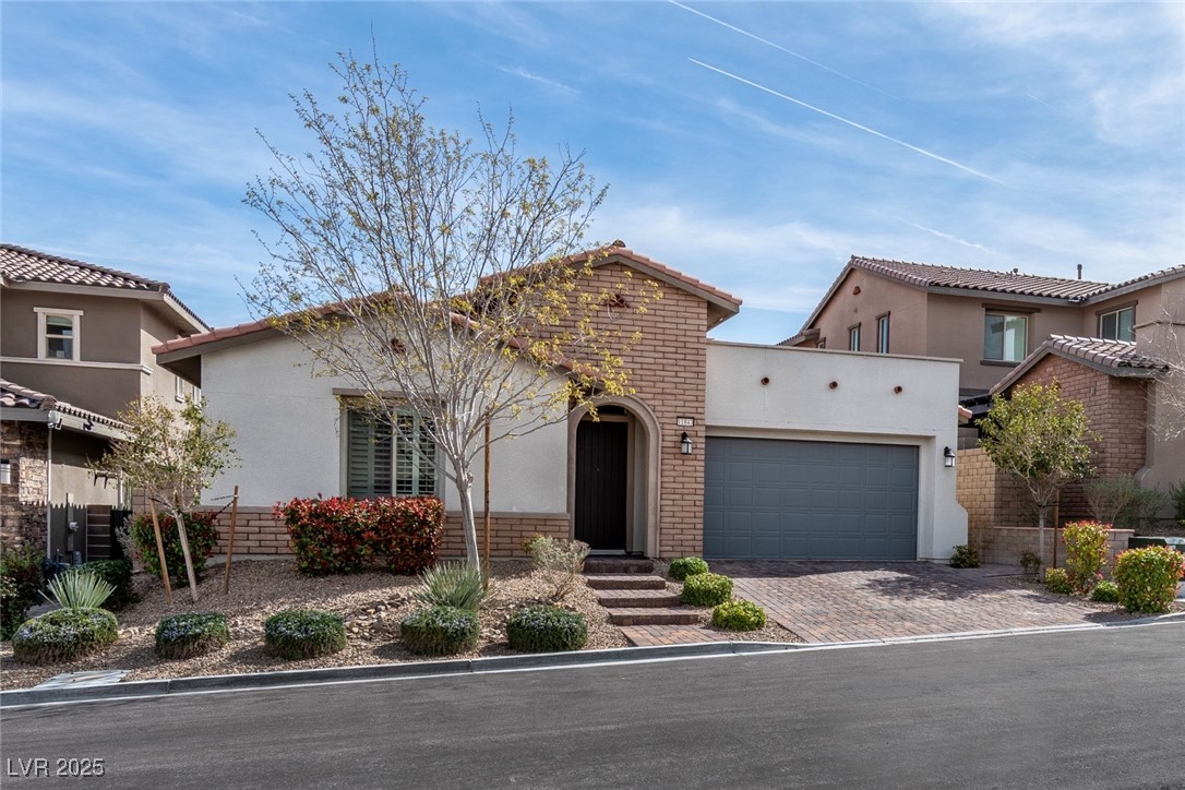 11843 Cogoleto Avenue Property Photo