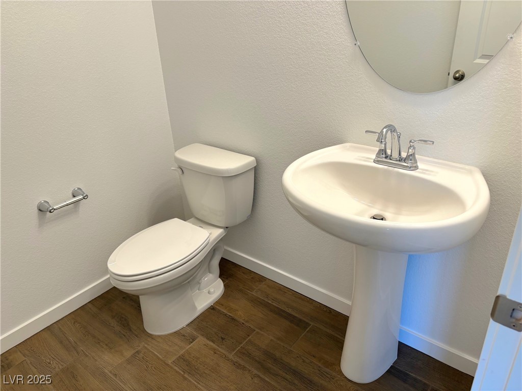 5699 East Victoria Falls Drive Property Photo 8