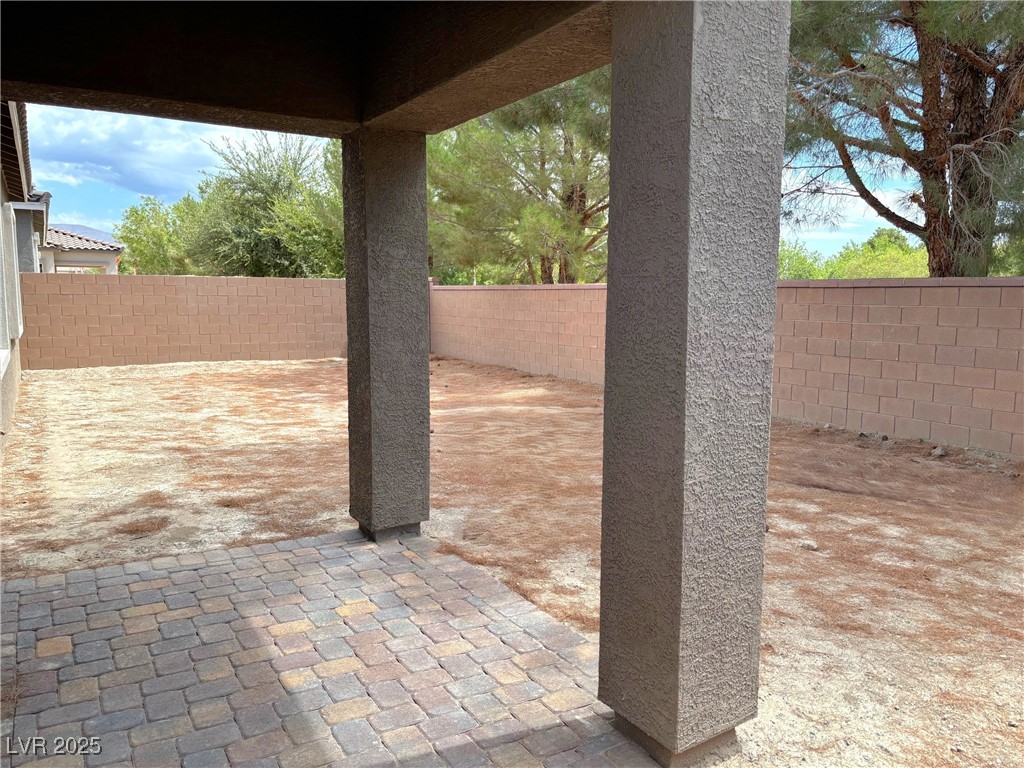 5699 East Victoria Falls Drive Property Photo 28