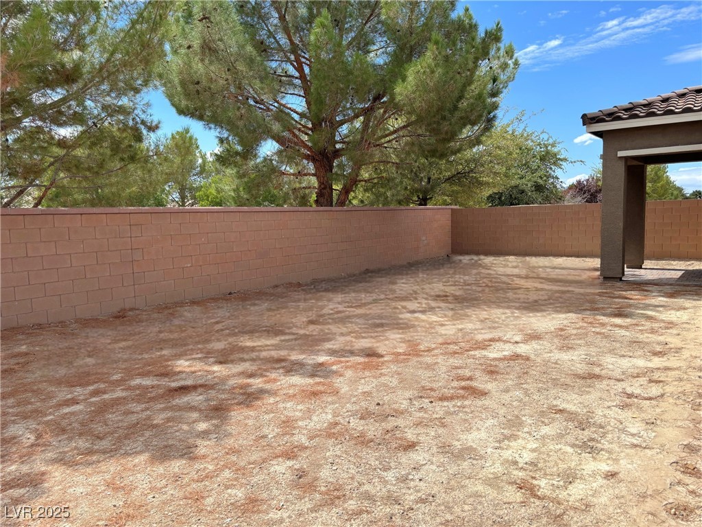 5699 East Victoria Falls Drive Property Photo 31