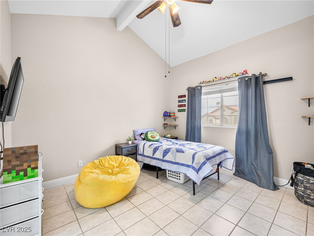 353 Seine Way N Property Photo 19